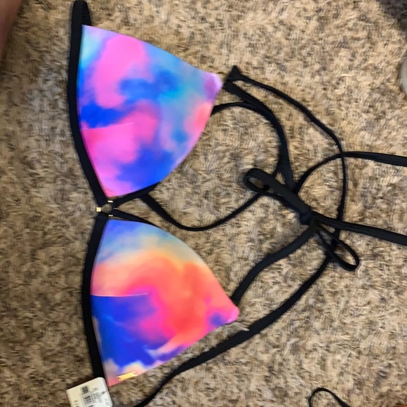 Pink/Victoria’s Secret bikini swim top NWT size S - Picture 1 of 5